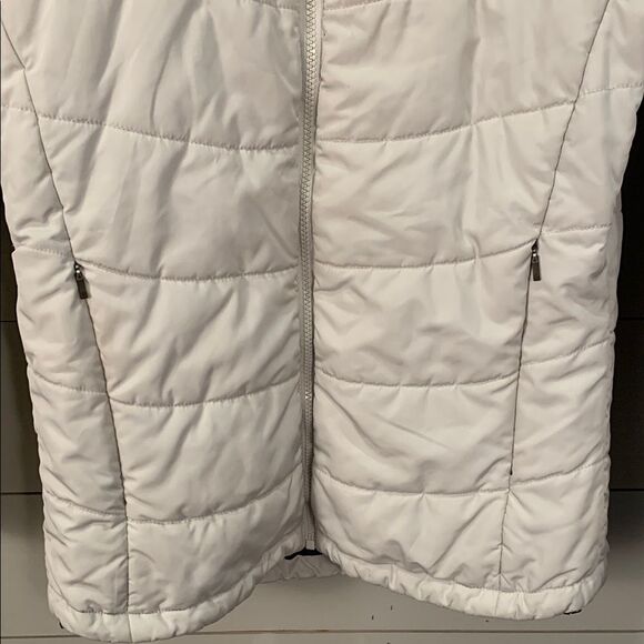 Columbia white puffer quilted zip up jacket Womans size medium - Picture 3 of 12